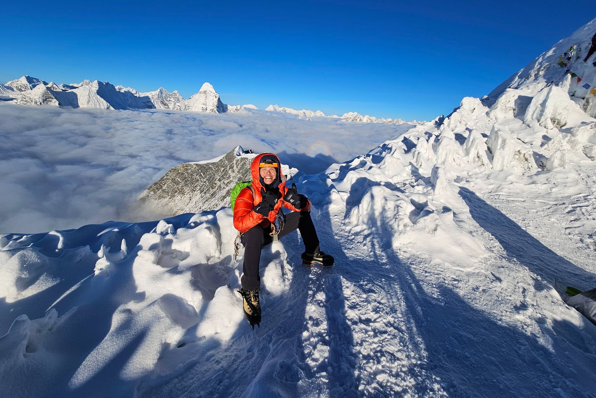 Island peak (6,189m/20,305 feet)