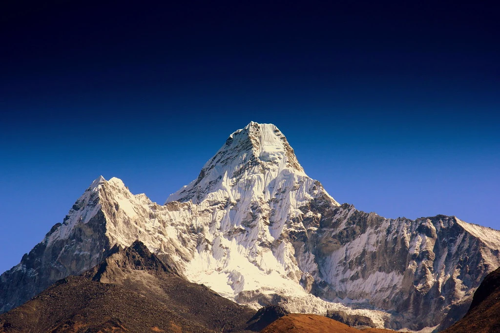 Ama Dablam Peak (6,812m/22,349 f)